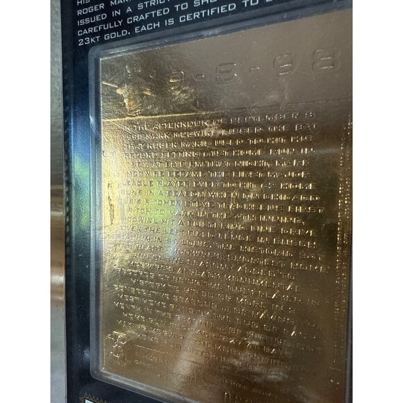 Mark McGwire 23KT Gold Commemorative Baseball Card Fleer Official Limited - Picture 9 of 11